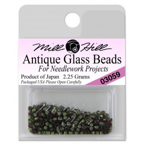 Бисер Antique Glass Beads Green Velvet Mill Hill