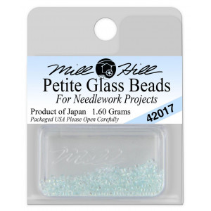 Бисер Petite Glass Beads Crystal Aqua Mill Hill