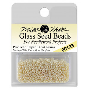 Бисер Glass Seed Beads Cream Mill Hill