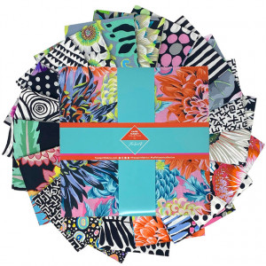 Набор тканей Charm Pack 10", 42 отреза, Classics Plus, цвет Полярная звезда (Polaris) от Kaffe Fassett Free Spirit